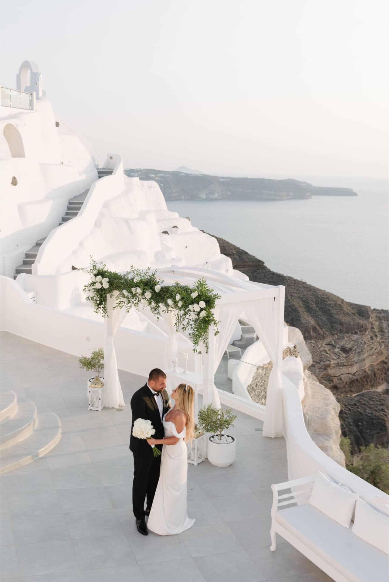Santorini elopement