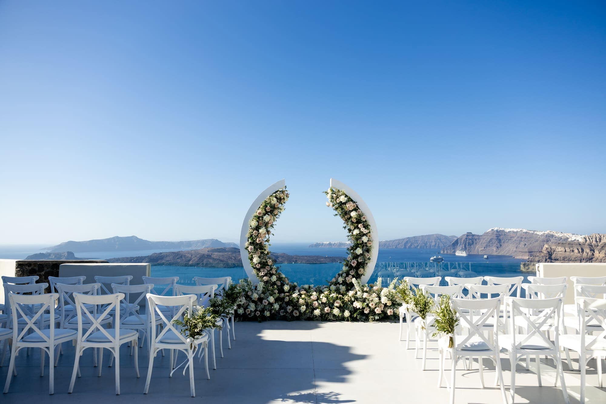 Mary & Chris — the windmill venue and the details before the ceremony, Windmill venue on the caldera, Santorini